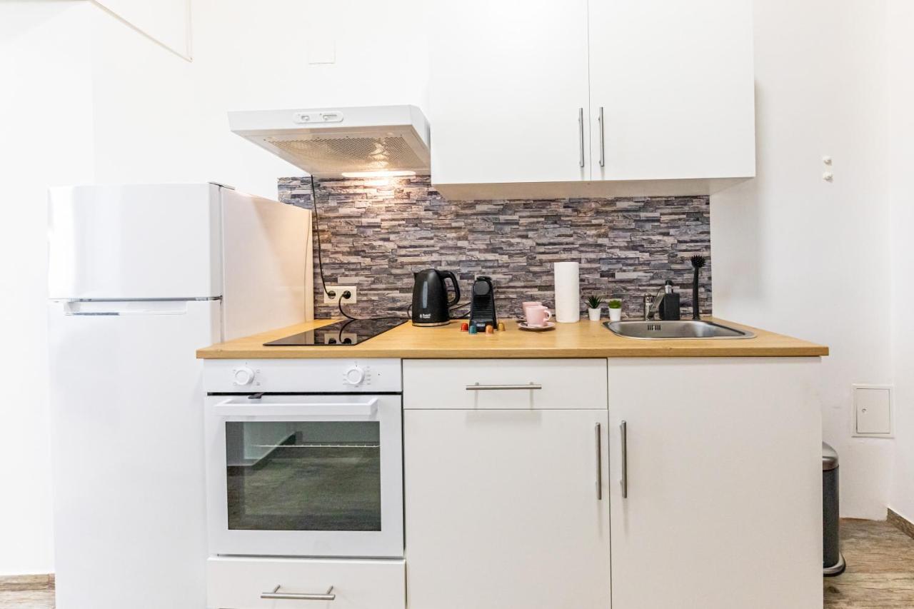 Premium City Apartment Close To Metro U2 & Vienna Congress Center ภายนอก รูปภาพ